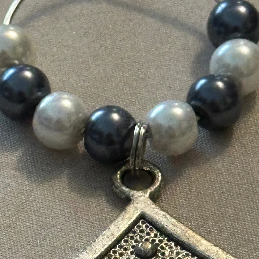 Wine glass tag stainless steel hoop Gray/white beads Swirl in square charm